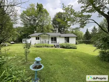 Detached House with x Bedrooms, x Bathroom