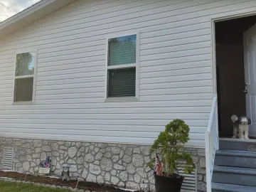 Detached House with xxxx sqft, x Bedrooms, x Bathroom