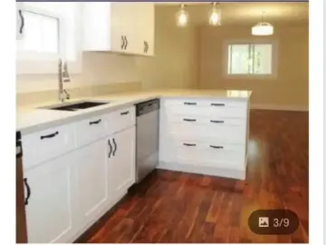 Detached House with x Bedrooms, x Bathrooms
