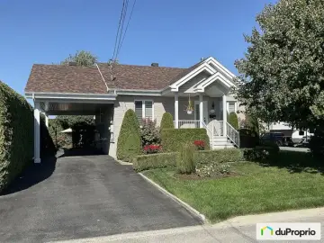 Land with x Bedrooms, x Bathrooms