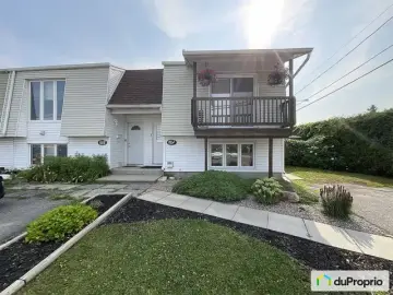 Semi Detached with x Bedrooms, x Bathroom