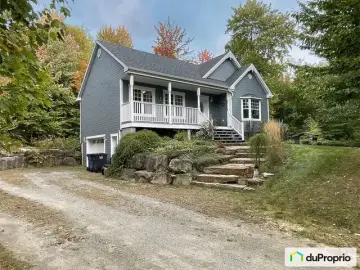 Detached House with x Bedrooms, x Bathroom