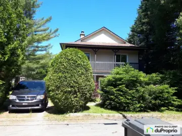 Cottage with x Bedrooms, x Bathrooms