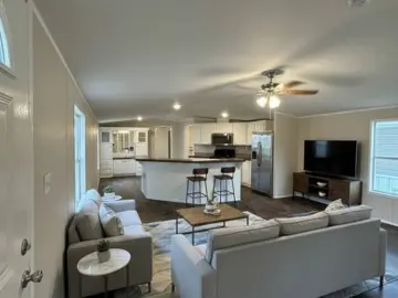 Detached House with x Bedrooms, x Bathrooms