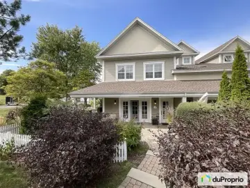 Multi Family with x Bedrooms, x Bathroom
