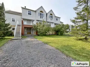 Condominium with x Bedrooms, x Bathroom