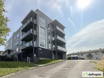 Condominium with x Bedrooms, x Bathroom