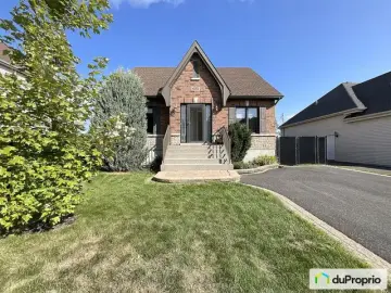 Land with x Bedrooms, x Bathrooms