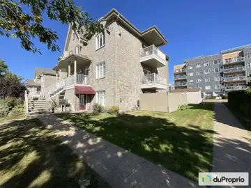Condominium with x Bedrooms, x Bathroom