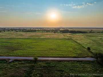 Land