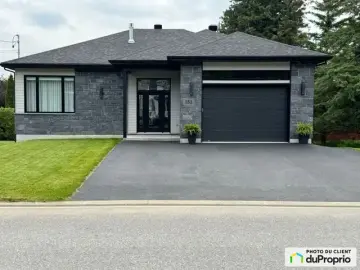 Detached House with * Bedrooms, * Bathrooms