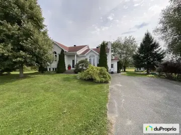 Detached House with * Bedrooms, * Bathrooms
