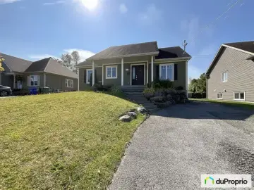 Land with x Bedrooms, x Bathrooms