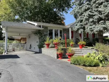 Land with x Bedrooms, x Bathrooms