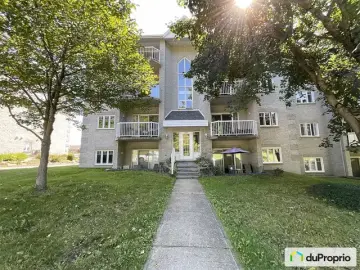 Condominium with x Bedrooms, x Bathroom