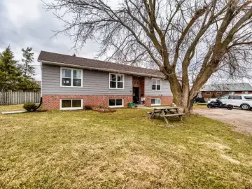 Multi Family with x Bedrooms, x Bathrooms