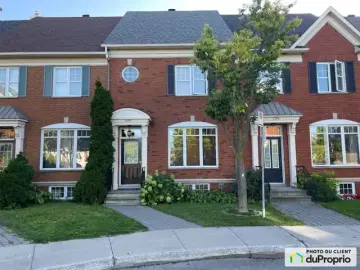 Semi Detached with * Bedrooms, * Bathroom