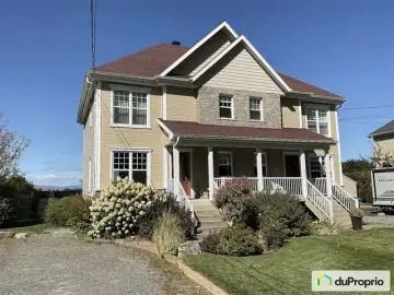 Semi Detached with x Bedrooms, x Bathroom