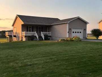 Detached House with xxxx sqft, x Bedrooms, x Bathroom
