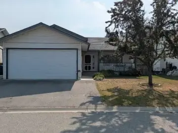 Detached House with x Bedrooms, x Bathrooms