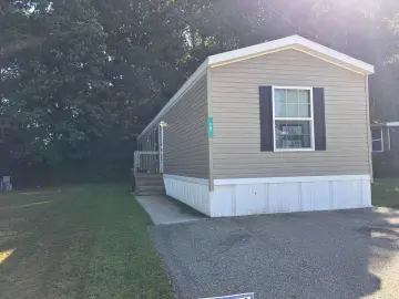 Detached House with xxx sqft, x Bedrooms, x Bathrooms