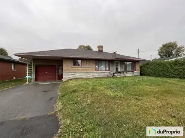 Detached House with x Bedrooms, x Bathroom