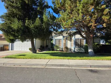 Detached House with **** sqft, * Bedrooms, * Bathroom