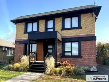 Detached House with x Bedrooms, x Bathroom