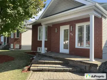 Detached House with * Bedrooms, * Bathrooms