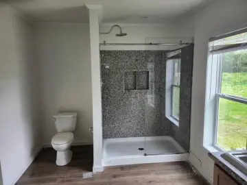 Detached House with xxxx sqft, x Bedrooms, x Bathroom