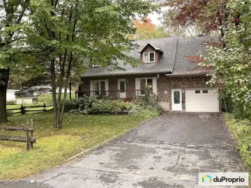 Semi Detached with x Bedrooms, x Bathroom