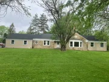 Land with x Bedrooms, x Bathrooms