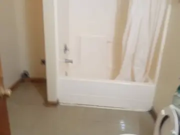 Detached House with xxxx sqft, x Bedrooms, x Bathroom
