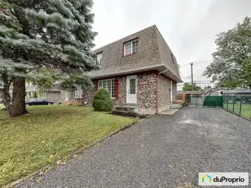 Semi Detached with x Bedrooms, x Bathroom