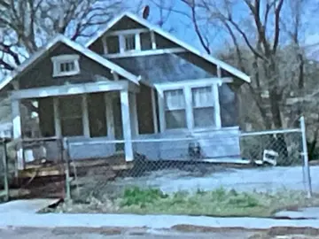 Detached House with *** sqft, * Bedrooms, * Bathroom