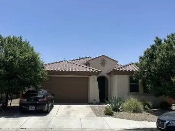 Detached House with 2285 sqft, 4 Bedrooms, 3 Bathroom