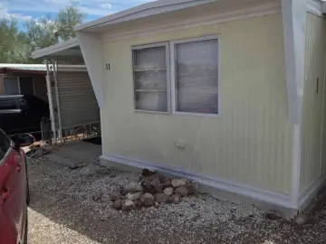 Detached House with x Bedrooms, x Bathroom