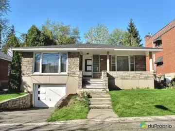 Detached House with x Bedrooms, x Bathroom