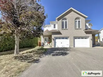 Semi Detached with 3 Bedrooms, 1 Bathroom