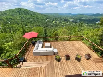 Detached House with x Bedrooms, x Bathrooms