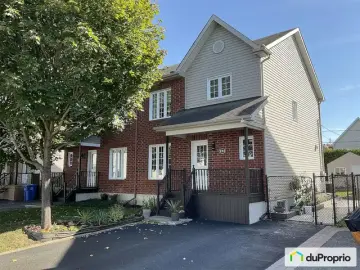 Semi Detached with * Bedrooms, * Bathroom