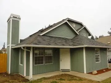 Detached House with xxxx sqft, x Bedrooms, x Bathroom