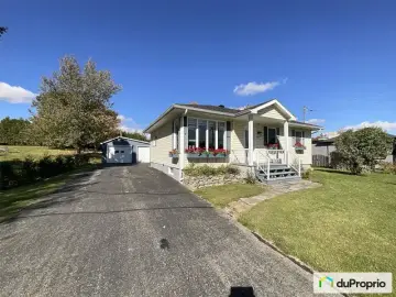 Land with 3 Bedrooms, 2 Bathrooms