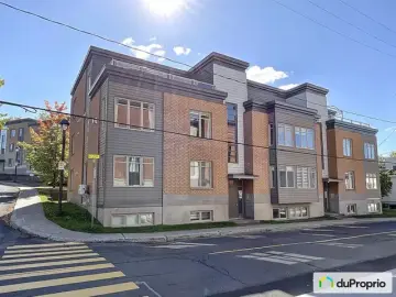 Condominium with x Bedrooms, x Bathroom