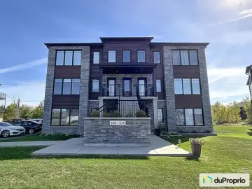Condominium with x Bedrooms, x Bathroom
