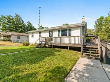 Detached House with 3 Bedrooms, 2 Bathrooms