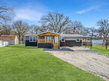 Land with 1475 sqft, 3 Bedrooms, 2 Bathrooms