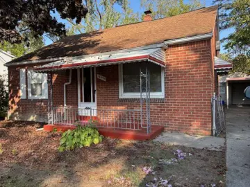 Detached House with **** sqft, * Bedrooms, * Bathroom