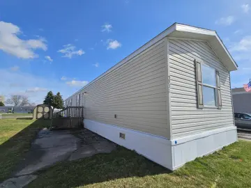 Detached House with 1216 sqft, 3 Bedrooms, 2 Bathroom