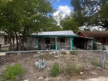 Detached House with 386 sqft, 1 Bedroom, 1 Bathroom